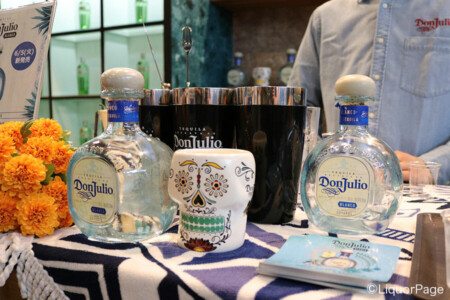 ドンフリオ・ブランコのブースにて 満を辞して日本でも解禁になったドンフリオ・ブランコ。