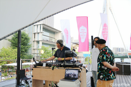 T-LOTUS MトップデッキのDJブース