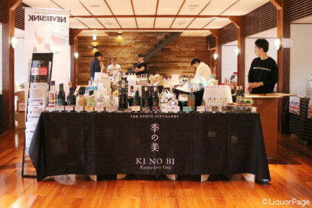 季の美(ウィスク・イー社)のブースにて