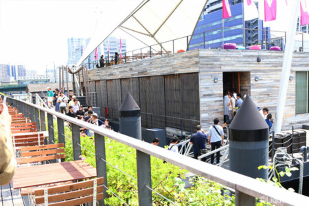 メイン会場・T-LOTUS