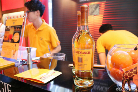 グレンモーレンジィのブースにて