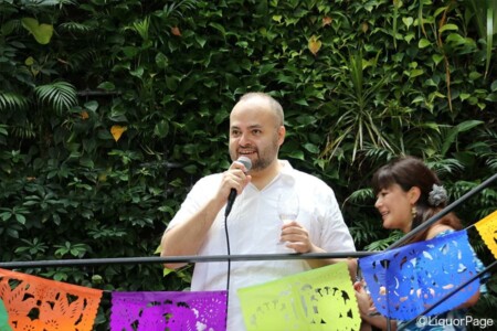 同氏が乾杯の挨拶を行った。 メキシコ大使館商務部 アーロン・ベラ参事官